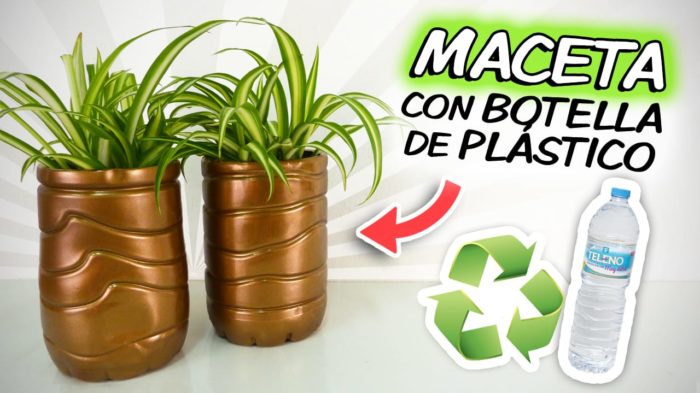 Macetas con botellas de plastico